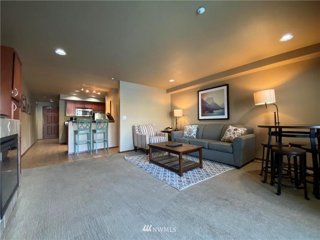 Grandview Lake Chelan- Waterfront View, Pool, Hot Tub, Golf, 1 Min To Downtown Exterior foto